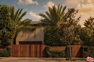 530 N La Jolla Ave, Los Angeles, CA 90048 - Photo 1