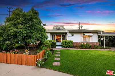 16851 Weddington St, Encino, CA 91436 - Photo 1