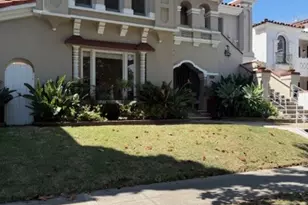 357 S Doheny Dr, Beverly Hills, CA 90211 - Photo 1