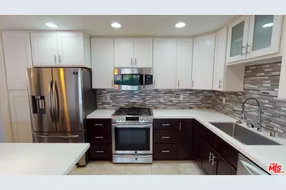 4520 Natick Ave #307, Sherman Oaks, CA 91403 - Photo 1