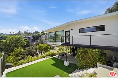 21520 Marchena St, Woodland Hills, CA 91364 - Photo 1