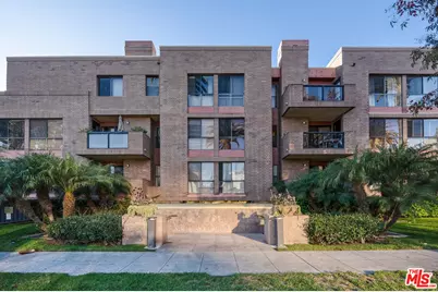 235 S Tower Dr #106, Beverly Hills, CA 90211 - Photo 1