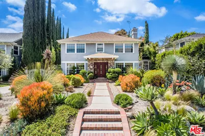 257 S Van Ness Ave, Los Angeles, CA 90004 - Photo 1