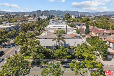 272 S Doheny Dr, Beverly Hills, CA 90211 - Photo 1