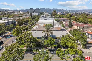 272 S Doheny Dr, Beverly Hills, CA 90211 - Photo 1