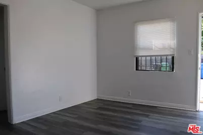 6340 10th Ave #6404, Los Angeles, CA 90043 - Photo 1