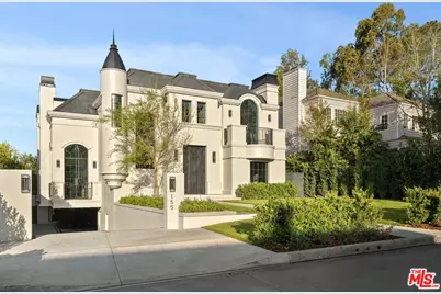 155 N Anita Ave, Los Angeles, CA 90049 - Photo 1