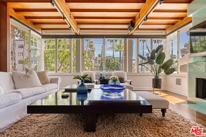 133 Ocean Park Blvd, Santa Monica, CA 90405 - Photo 1