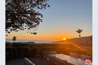 17763 Sabbiadoro Way, Pacific Palisades, CA 90272 - Photo 1