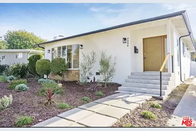 7406 W 82nd St, Los Angeles, CA 90045 - Photo 1