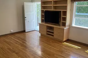 2329 Clark Ave, Venice, CA 90291 - Photo 1
