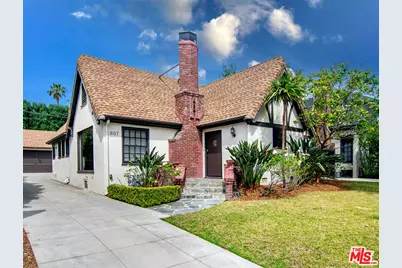 607 Lillian Way, Los Angeles, CA 90004 - Photo 1