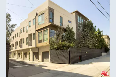 2111 N Cahuenga Blvd #2, Los Angeles, CA 90068 - Photo 1