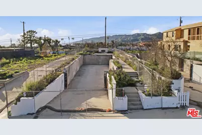 533 Swarthmore Ave, Pacific Palisades, CA 90272 - Photo 1