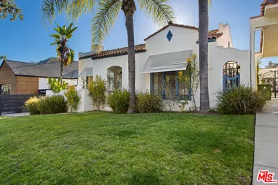 2009 N New Hampshire Ave, Los Angeles, CA 90027 - Photo 1