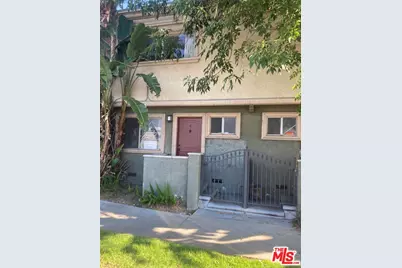 20258 Cohasset St #4, Winnetka, CA 91306 - Photo 1