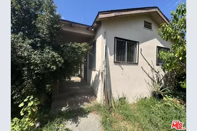 1433 W 96th St, Los Angeles, CA 90047 - Photo 1