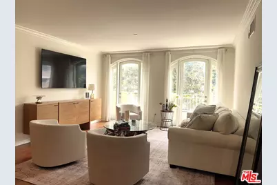 1000 Granville Ave #105, Los Angeles, CA 90049 - Photo 1