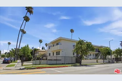 1220 N Van Ness Ave, Los Angeles, CA 90038 - Photo 1