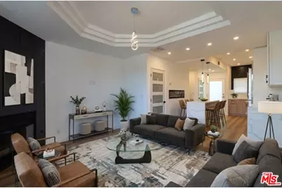 2500 Abbot Kinney Blvd #11, Venice, CA 90291 - Photo 1