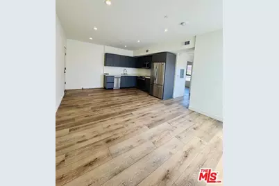 919 Harvard Blvd #503, Los Angeles, CA 90006 - Photo 1
