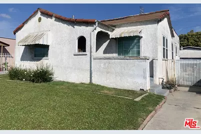 1125 W 99th St, Los Angeles, CA 90044 - Photo 1