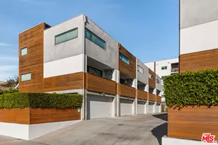 860 S Wilton Pl, Los Angeles, CA 90005 - Photo 1