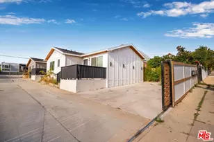 4727 W 18th St, Los Angeles, CA 90019 - Photo 1