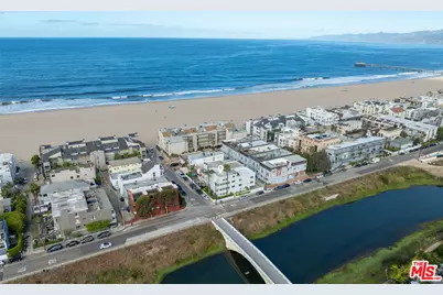 29 Lighthouse St #2, Marina del Rey, CA 90292 - Photo 1