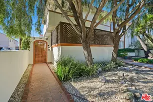 2702 11th St, Santa Monica, CA 90405 - Photo 1