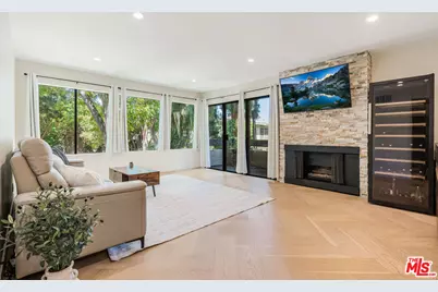 950 N Kings Rd #216, West Hollywood, CA 90069 - Photo 1