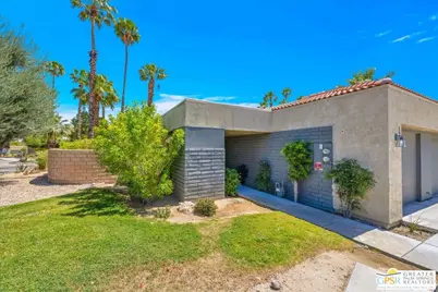 1291 S Sunflower Cir, Palm Springs, CA 92262 - Photo 1