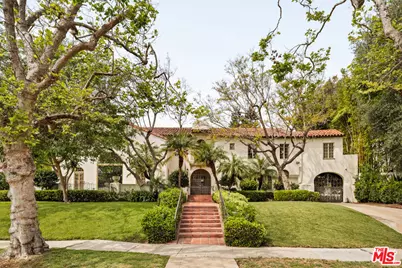 217 S Hudson Ave, Los Angeles, CA 90004 - Photo 1