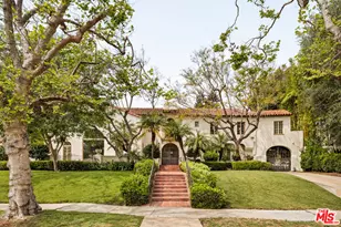 217 S Hudson Ave, Los Angeles, CA 90004 - Photo 1