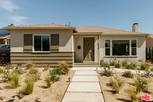 5910 S Kings Rd, Los Angeles, CA 90056 - Photo 1