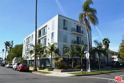 201 N Manhattan Pl #202, Los Angeles, CA 90004 - Photo 1