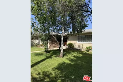 5412 Hazeltine Ave, Sherman Oaks, CA 91401 - Photo 1