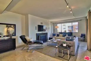 1118 N 3rd St, Santa Monica, CA 90403 - Photo 1