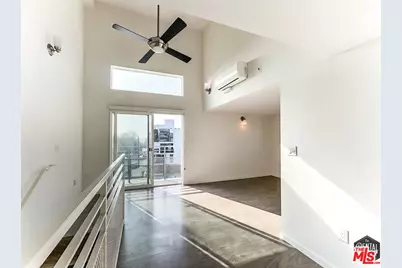 4980 S Centinela Ave #7, Los Angeles, CA 90066 - Photo 1