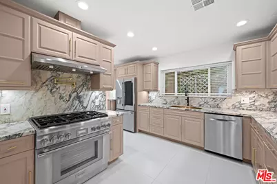 260 S La Peer Dr, Beverly Hills, CA 90211 - Photo 1