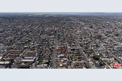 1145 W 89th St, Los Angeles, CA 90044 - Photo 1
