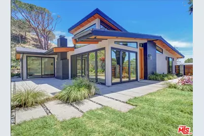 3404 Cloudcroft Dr, Malibu, CA 90265 - Photo 1