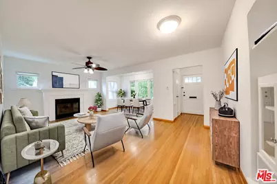 729 9th St #Fronthouse, Santa Monica, CA 90402 - Photo 1