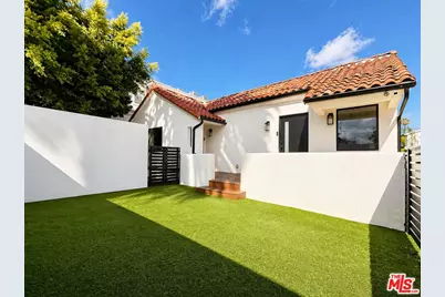 818 N Genesee Ave, Los Angeles, CA 90046 - Photo 1