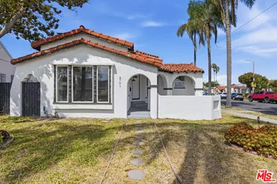 8701 S Denker Ave, Los Angeles, CA 90047 - Photo 1