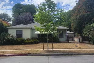 6555 De Celis Pl, Van Nuys, CA 91406 - Photo 1