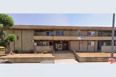 13562 Vanowen St #23, Van Nuys, CA 91405 - Photo 1