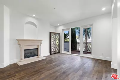 137 S Spalding Dr #304, Beverly Hills, CA 90212 - Photo 1