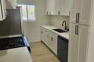 10836 Camarillo St, North Hollywood, CA 91602 - Photo 1