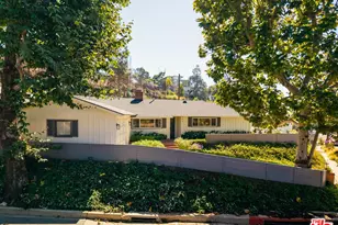 864 Bienveneda Ave, Pacific Palisades, CA 90272 - Photo 1